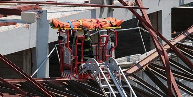 Okul İnşaatı Çöktü: 1 Ölü