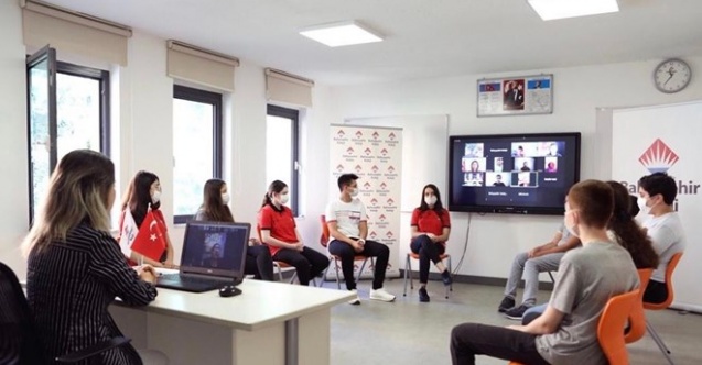 Yapay Zekayla Sınava Hazırlanan 23 Öğrenci LGS 1.si Oldu