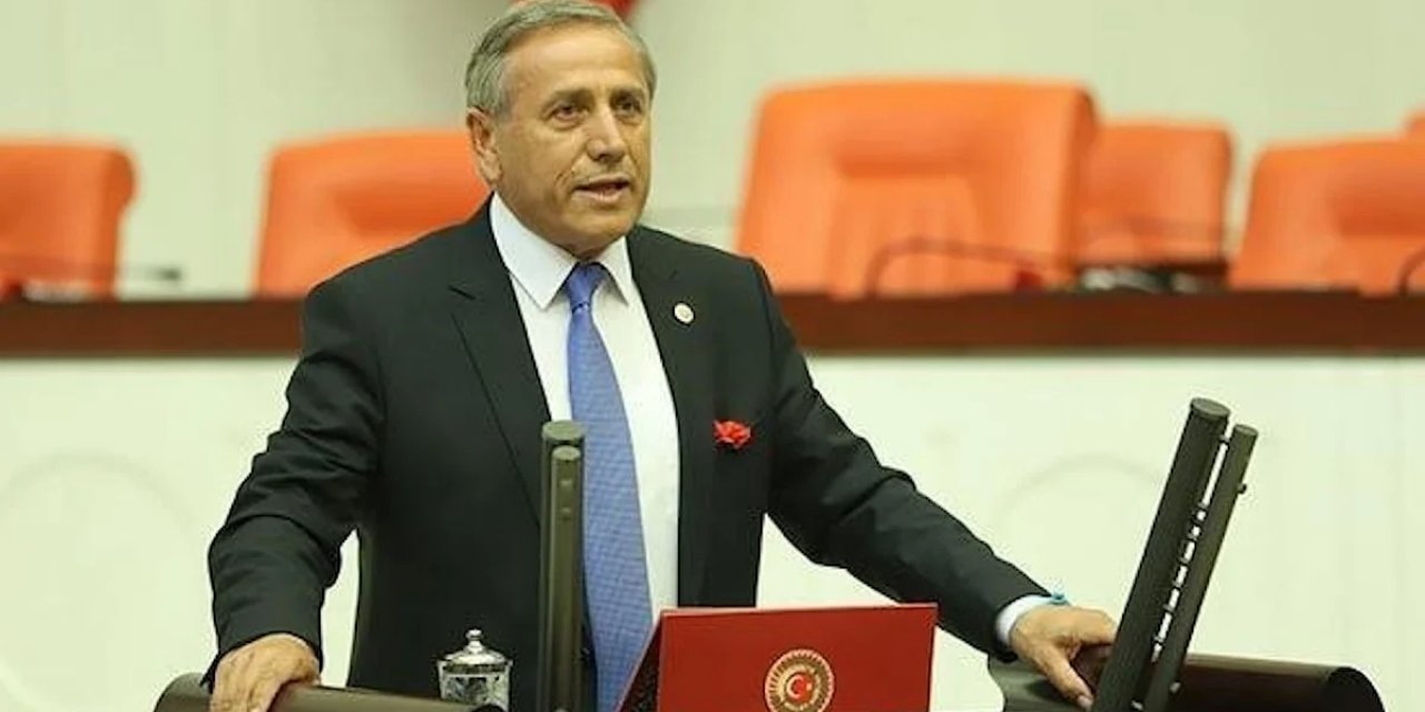 Chp milletvekilinden Mahmut Özer'e: Muhalefete düşünce mi öğretmenler aklına düştü!