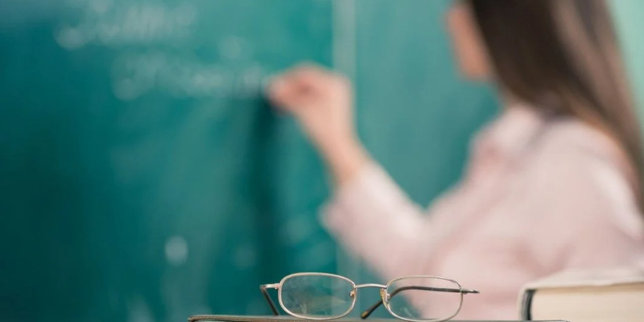 Öğretmenlerin yeni zamlı ek ders ücretleri belli oldu: Ek dersler ne kadar olacak?