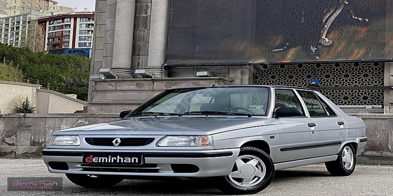 Hastalarına müjde! 2023 model Renault Broadway Türkiye'de satışa çıkıyor..