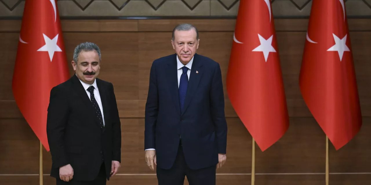 Gazeteci Sinan Burhan yeni Milli Eğitim Bakanı kim olacak açıkladı