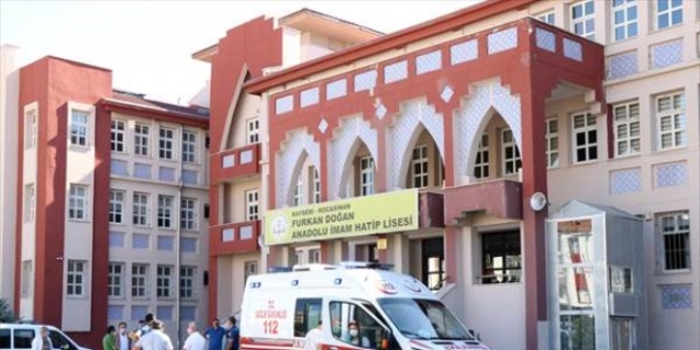 Müdür Yardımcısı Okulda Ölü Bulundu