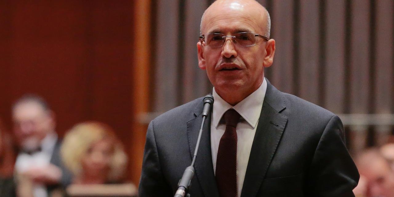 Mehmet Şimşek memur ve emekli maaşlarında nasıl bir politika izleyecek