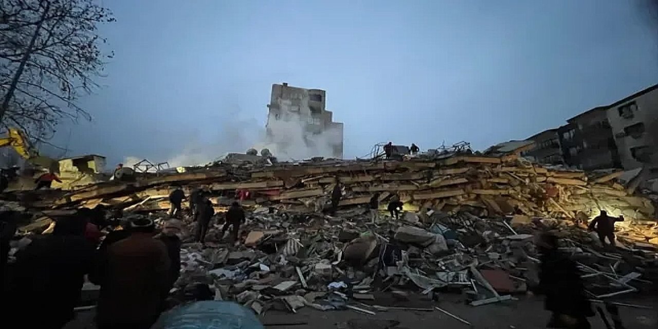 Beklenen büyük İstanbul depreminin habercisi mi?
