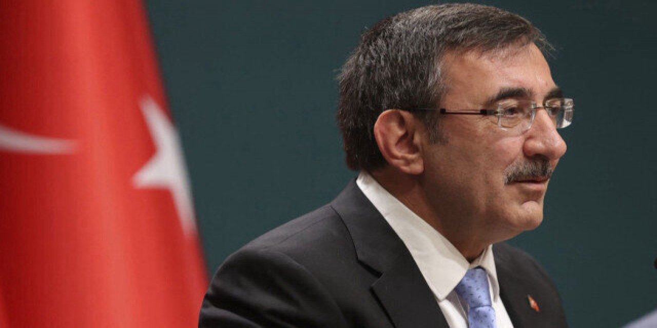 CB Yardımcısı Cevdet Yılmaz'dan asgari ücret açıklaması!