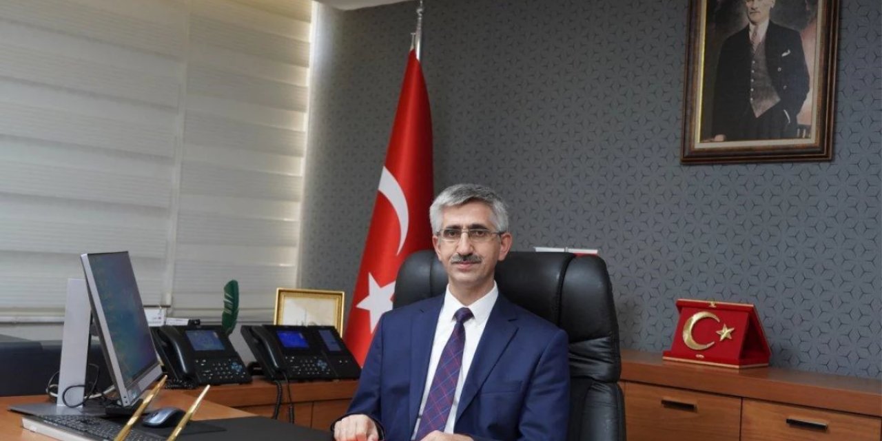 MEB'de Kimsenin Görevden Almayı Bile Teklif Edemediği Bürokrat Yine Görevde Kalacak MI?