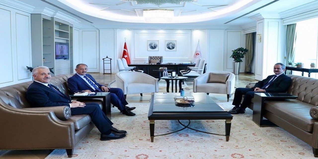 Ordu Milletvekili Mahmut Özer kabine turuna başladı