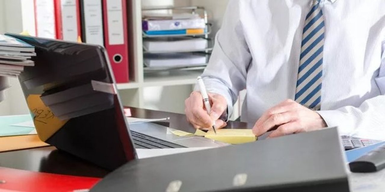 Memurlar Heyecanla Maaş Zammı Yasasını Bekliyor!