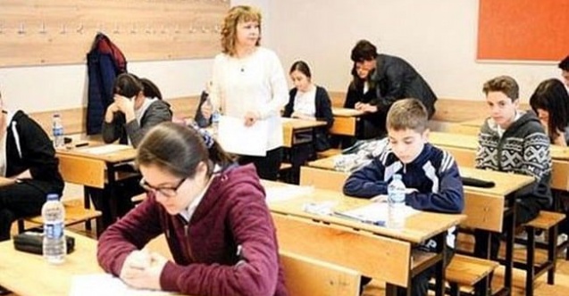 MEB'den Öğretmenlere Sınav Görevi