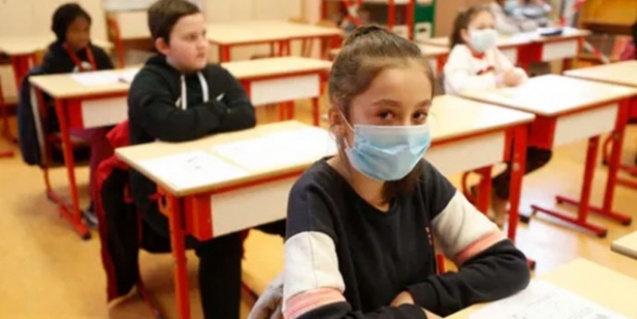 UNICEF'ten Tavsiye: Okulları Açın!