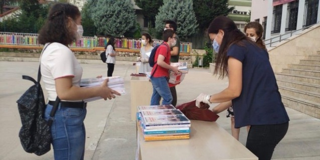 MEB'den Ücretsiz Kitap Açıklaması