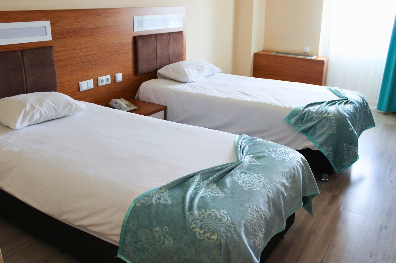 Bu Yaz Öğretmenevlerinde Yine Yer Yok, Peki Neden?