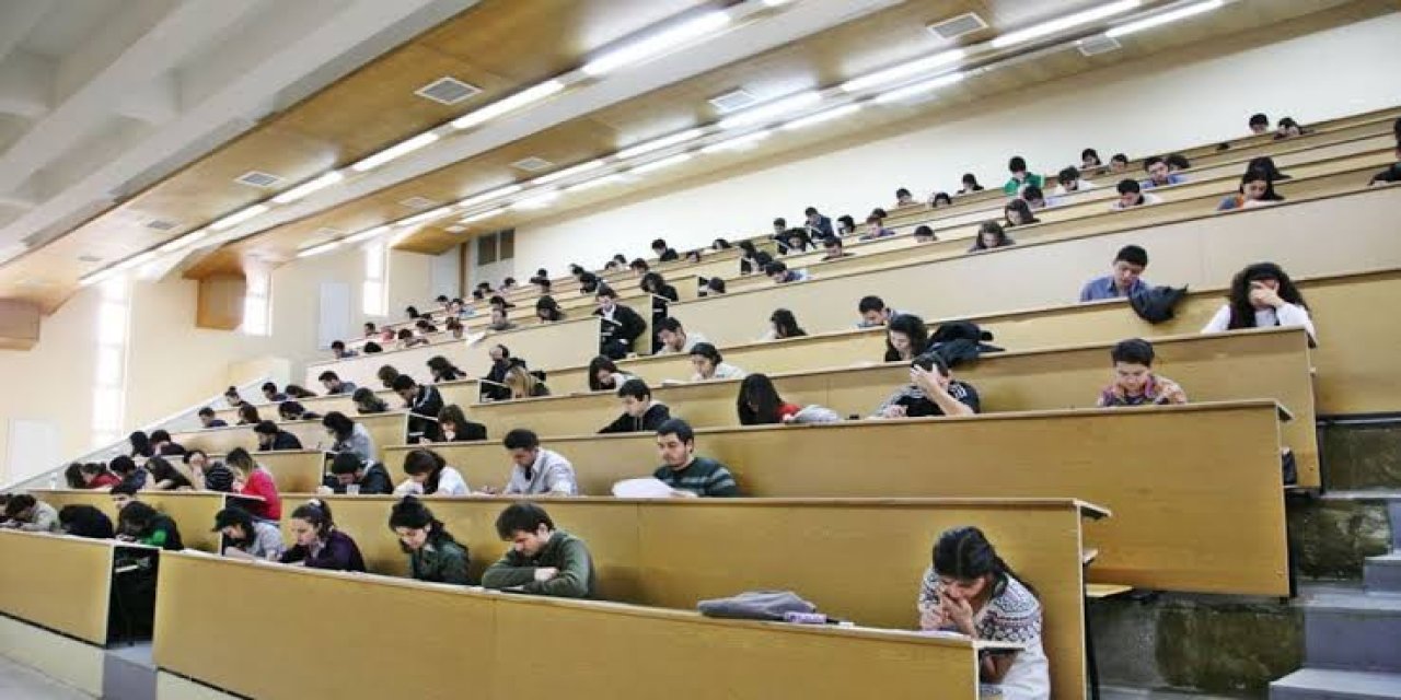 Gençler Üniversitelerin O Bölümlerinde Okumak İstemiyor