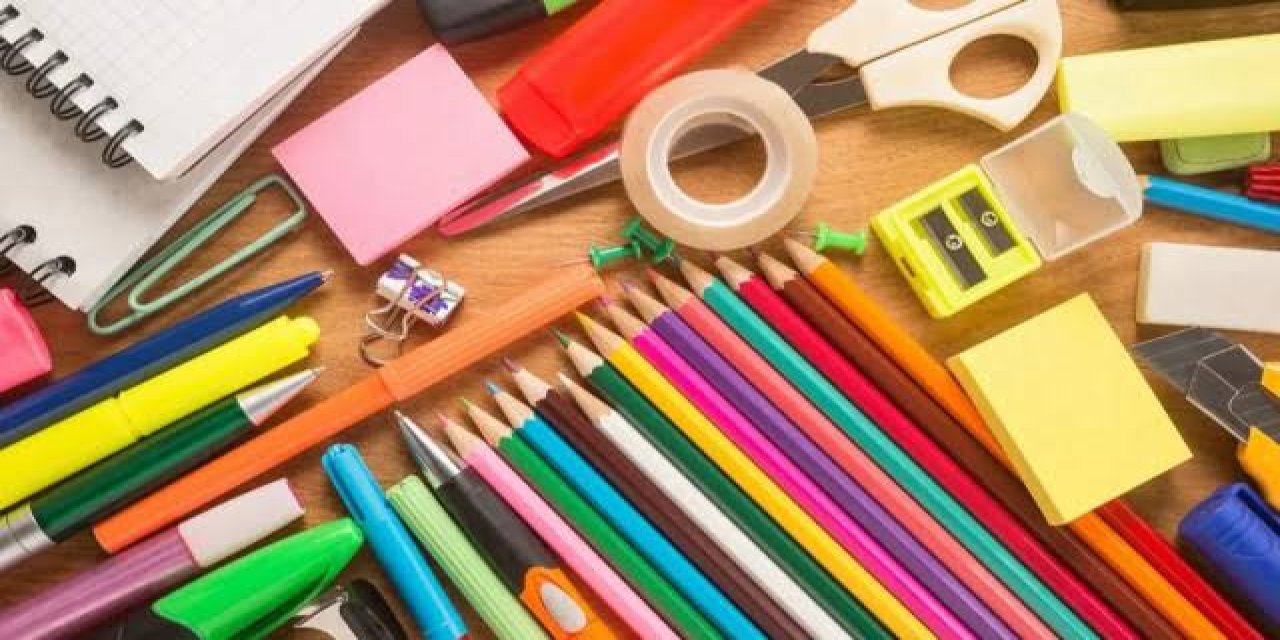 Birinci Sınıf Velilerinin Kırtasiyelerden Almaları Gereken Malzeleler Belli Oldu