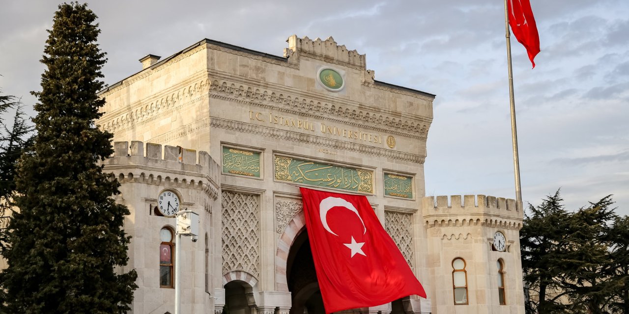Sınavsız Açık Öğretim Üniversitesi Kayıtları Devam Ediyor, Kimler Başvuru Yapabilir?