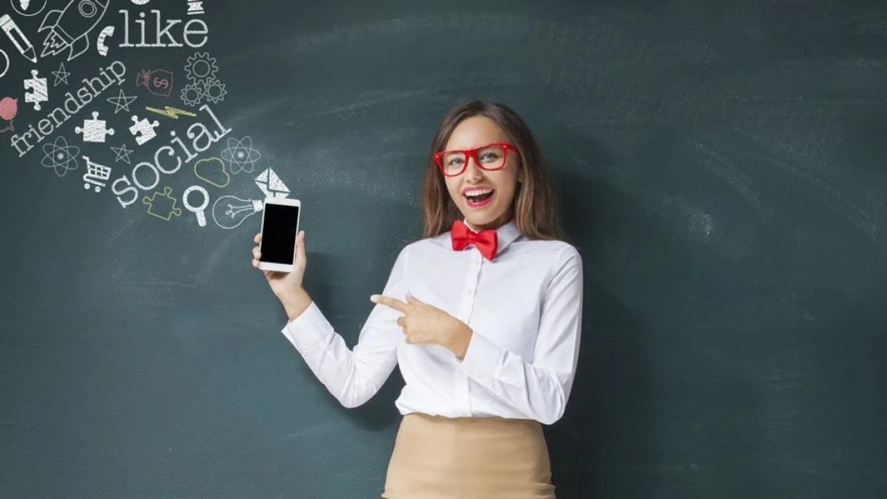 MEB Fenomen Öğretmenlere Ceza Vermek İçin Harekete Geçiyor