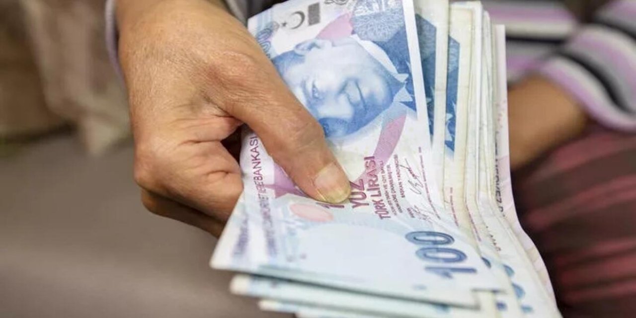 Emekli maaşında kayıp yaşanmaması için son 2520 gün kuralına dikkat!