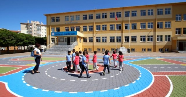 Bilim Kurulundan Uyarı: 12 Ekimde Okullar Kalabalık Olacak