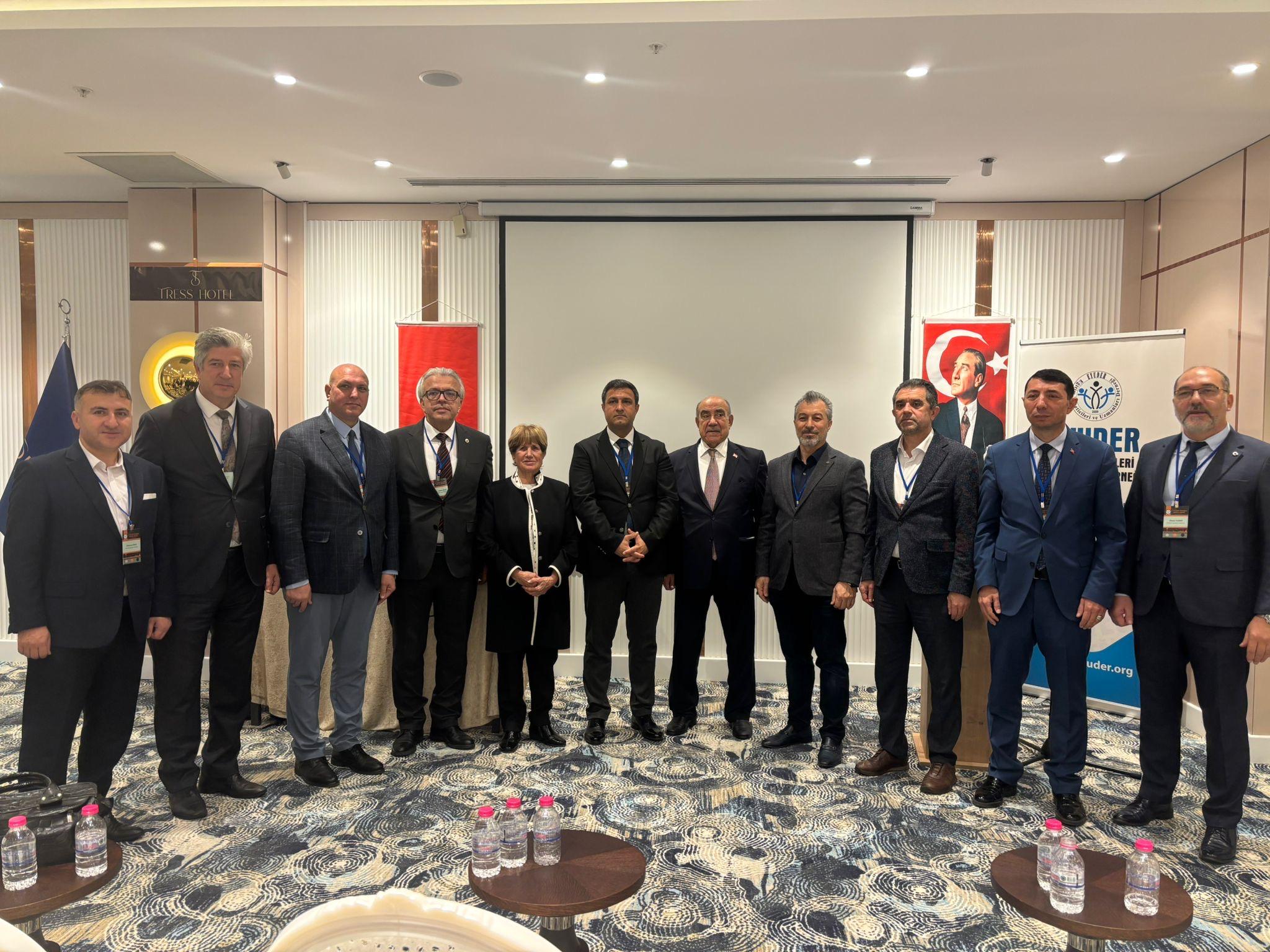 EYUDER’in 4. İstanbul Eğitim Zirvesi Gerçekleştirildi