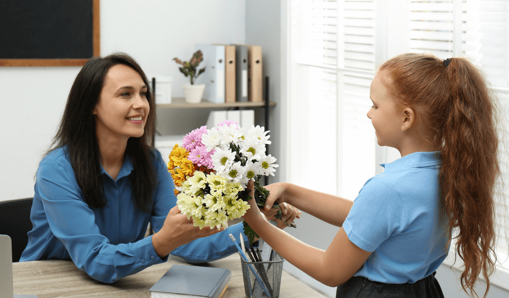 Öğretmenler Günü İçin Hazırlanan Tüm İndirimler ve Kampanyalar Tek Sayfada