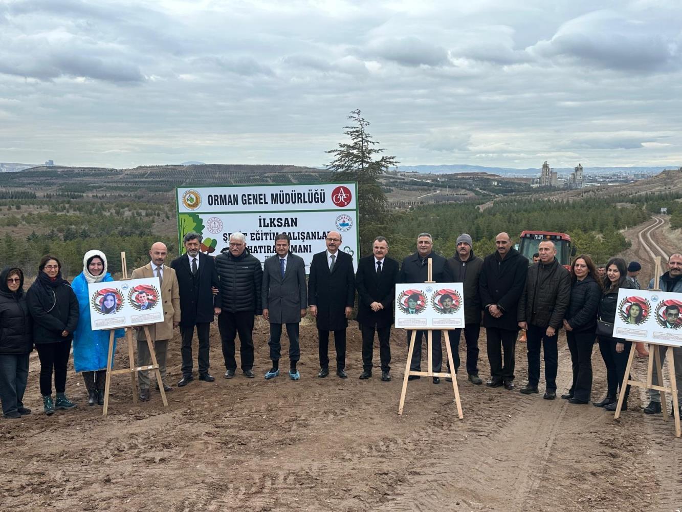 İLKSAN ve Türk Eğitim Sen Şehit Öğretmenler Hatıra Ormanı İçin Fidan Dikimi Gerçekleştirdi