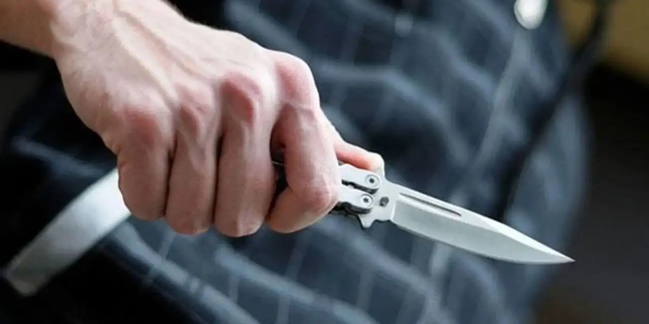 Lisede Dehşet; İki Öğretmen ve Bir Öğrenci Bıçaklandı, Bir Öğretmenin Durumu Ağır