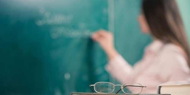 TES: 10 Öğretmenden 7'si Maaşından Memnun Değil