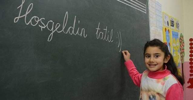 Okullar 4 Ocak'ta Açılıyor mu, Sömestr Ne Zaman?