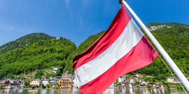 Bu Ülkede Okullarda Uygulanan Başörtüsü Yasağı Aykırı Bulundu