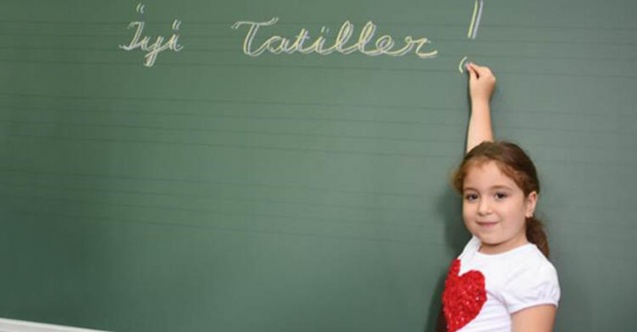 Öğretmenler Okulda Karne Dağıtımı Yapacak Mı?