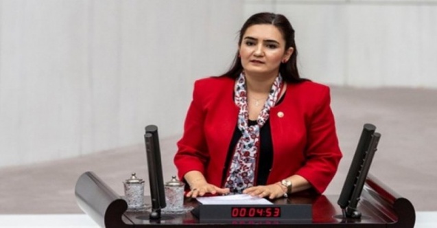 Kadınlara ''İt'' Diyen Okul Müdürü Hala Görevde