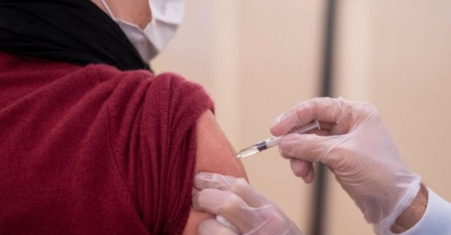 Kamuda, aşısızlar 2 günde bir PCR testine tabi tutulacak