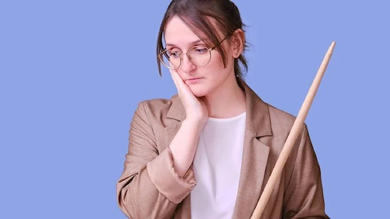 Grev Yapan Öğretmeni 'İşten Atın!' Çağrısı!