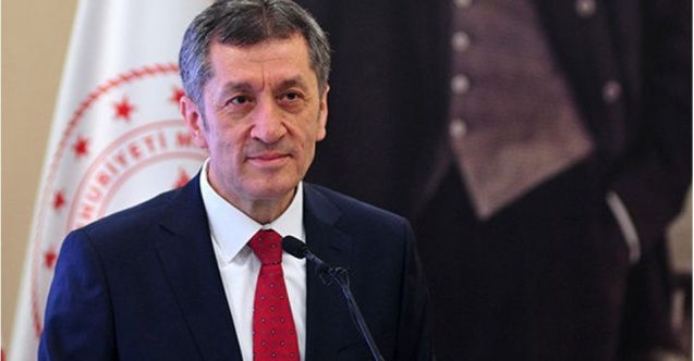 Bakan Ziya Selçuk Öğretmen Atama ve Yer Değiştirme Yönetmeliğini imzaladı