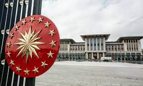 O isim Cumhurbaşkanlığı adaylığını açıkladı