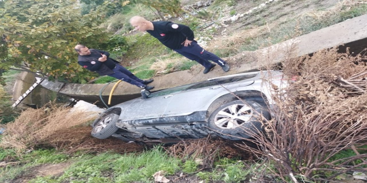 Öğretmen Aracı ile Kanala Uçtu.