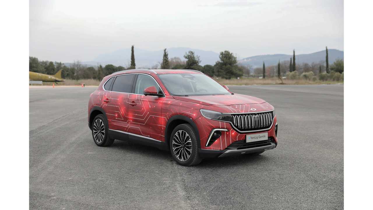 Yerli otomobil TOGG'un şehir içi ve şehir dışı yakıt tüketimleri belli oldu