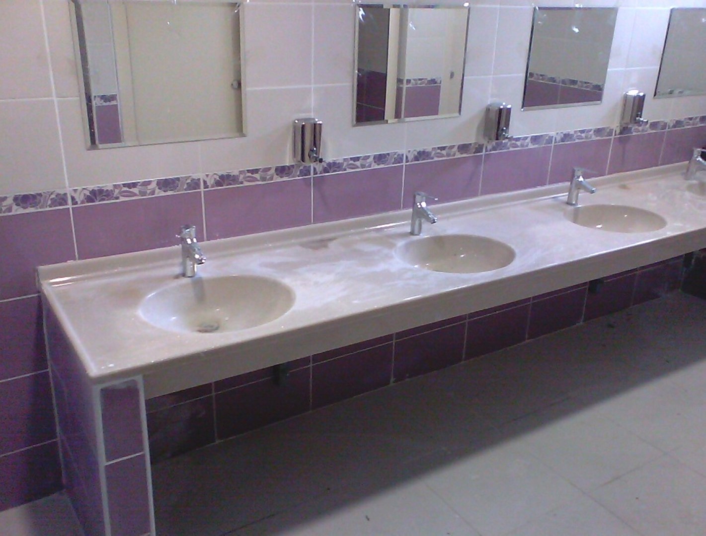 Vali:Gittiğim okullarda ilk olarak tuvaletlere ve lavabolara bakıyorum.