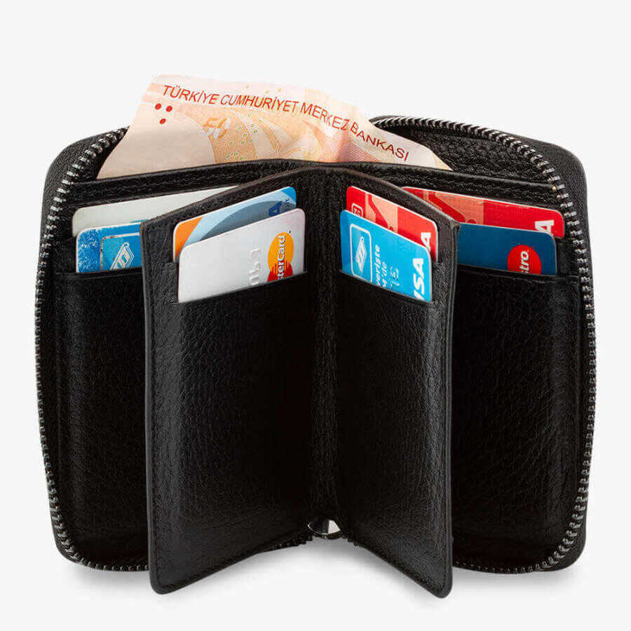 Öğretmenler ve Yöneticiler Hangi Dersleri Kaç Saat Verebilir?