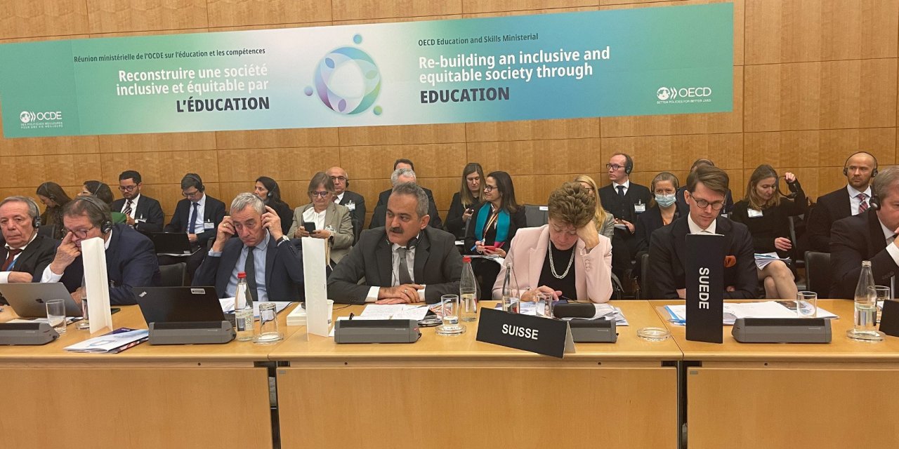 Bakan Özer, Türkiye'nin Eğitimdeki Büyük Dönüşümünü Oecd Ülkeleriyle Paylaştı