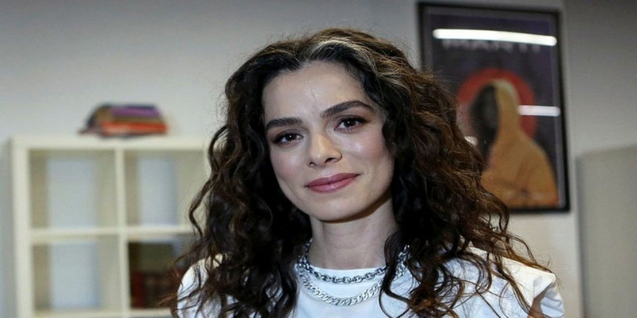 Özge Özpirinçci diziden çıkarıldı! Kıvanç Tatlıtuğ ‘un yeni Partneri bakın kim olacak?