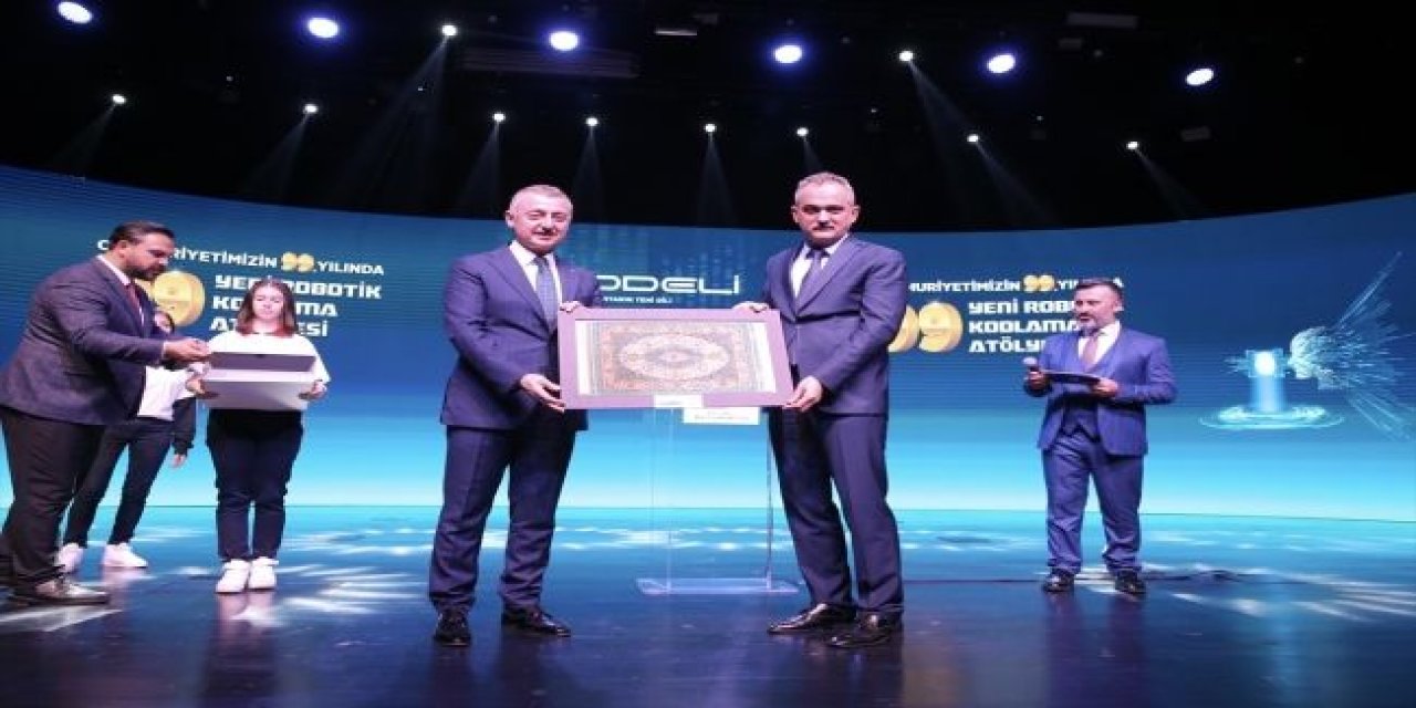 Bakan Özer istedi, Tahir Hoca yapıyor