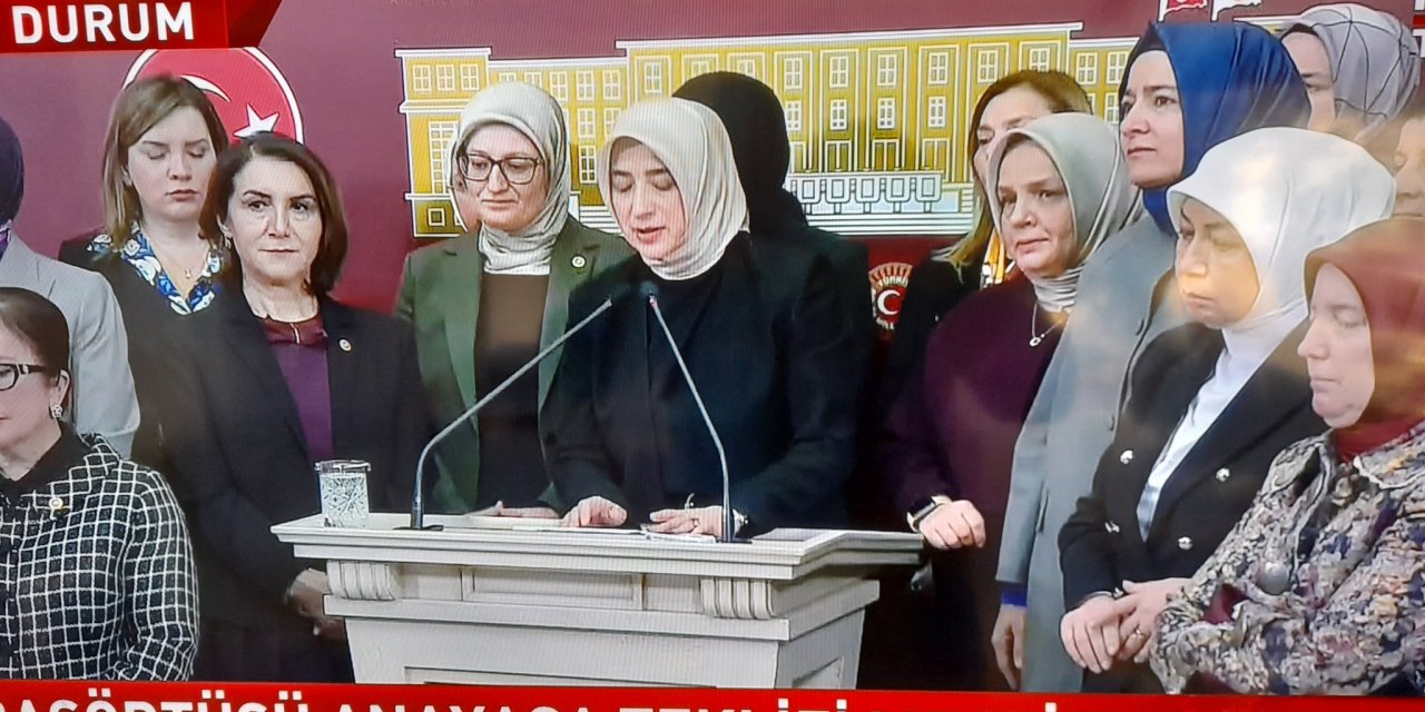 Başörtüsü için anayasa değişiklik teklifi  Meclis'te. İşte o Anayasa Değişikliği