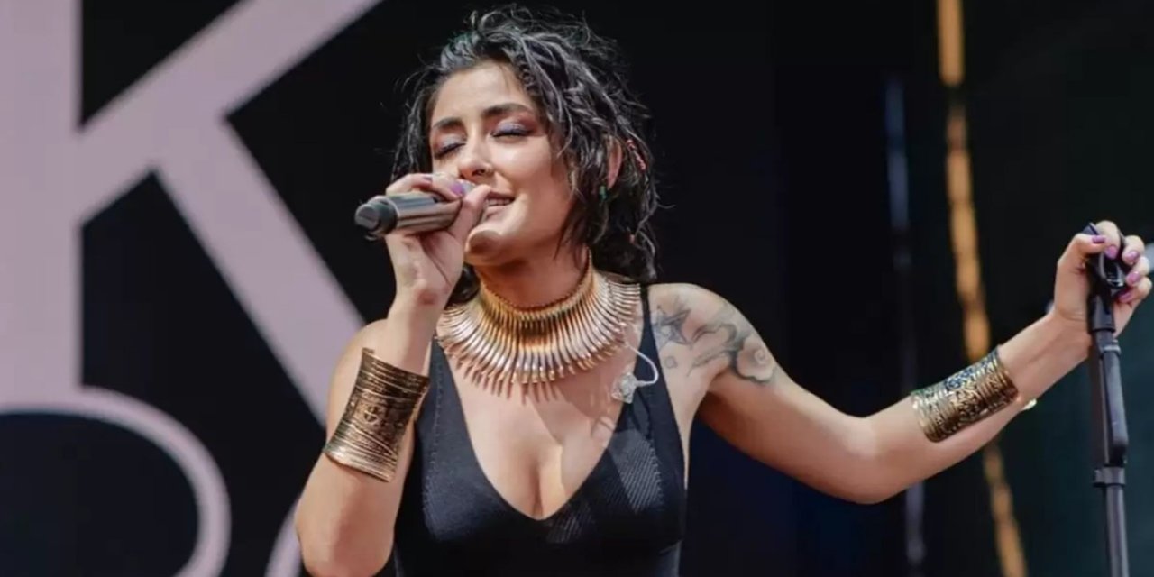 Melek Mosso, hakettiği değeri bulamayan meslek hangisi ? sorusuna cevap olarak "Öğretmenlik" dedi.