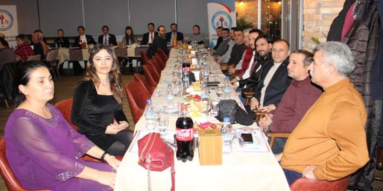 Öğretmenler sefer tası taşımaya başladı, aç öğle yemeğini yiyemeyen var.