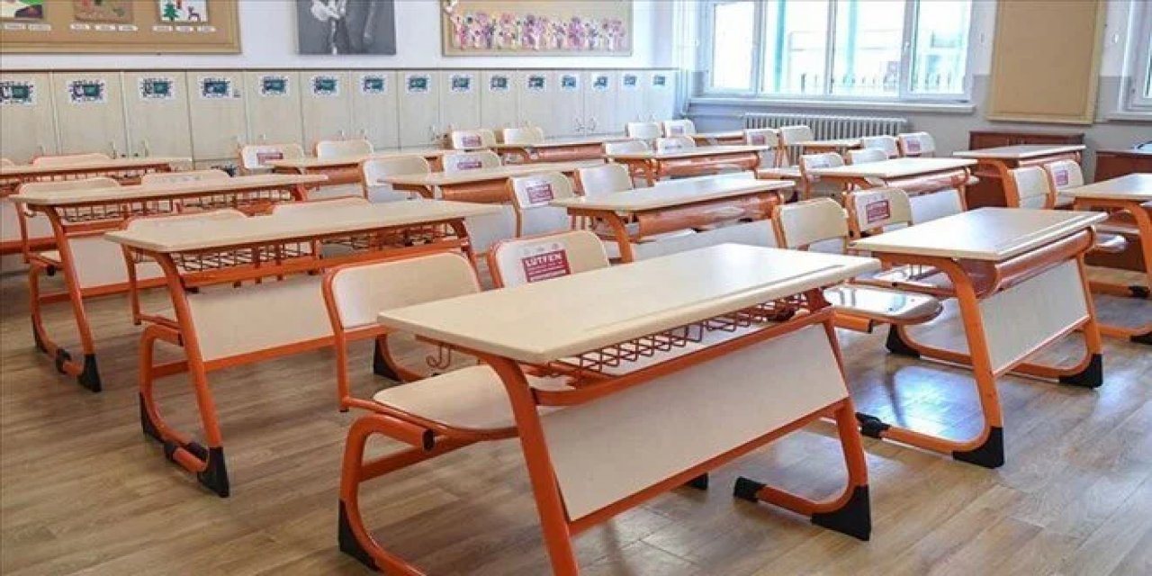 İki İlçede Okullar Tatil Edildi