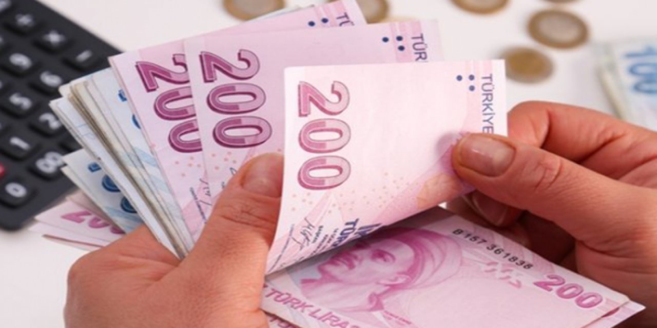 Promosyon görüşmeleri olumsuz sonuçlandı! Eğitim Bir Sen İş Bankasına promosyon protestosu!