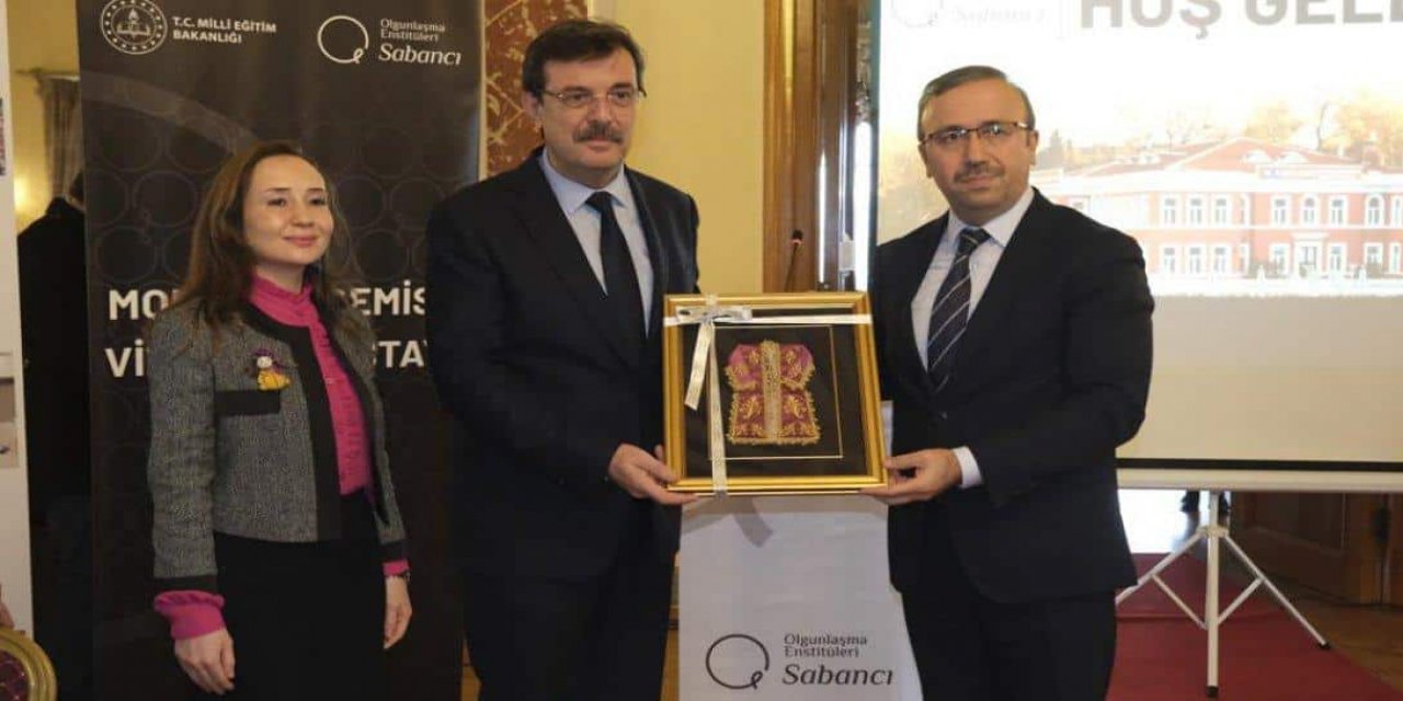 MEB Moda Tasarımı Programları Vizyon Çalıştayı başladı.