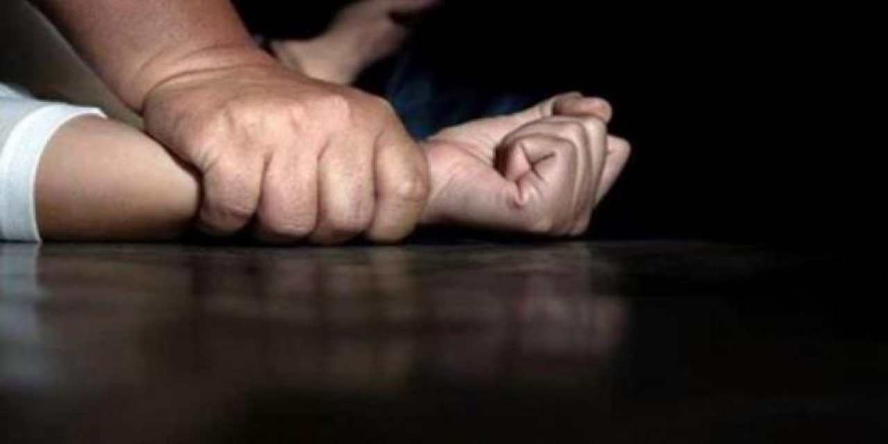 Kız öğrenciyle arabada basılan Okul Müdür yardımcısı görevden alındı!